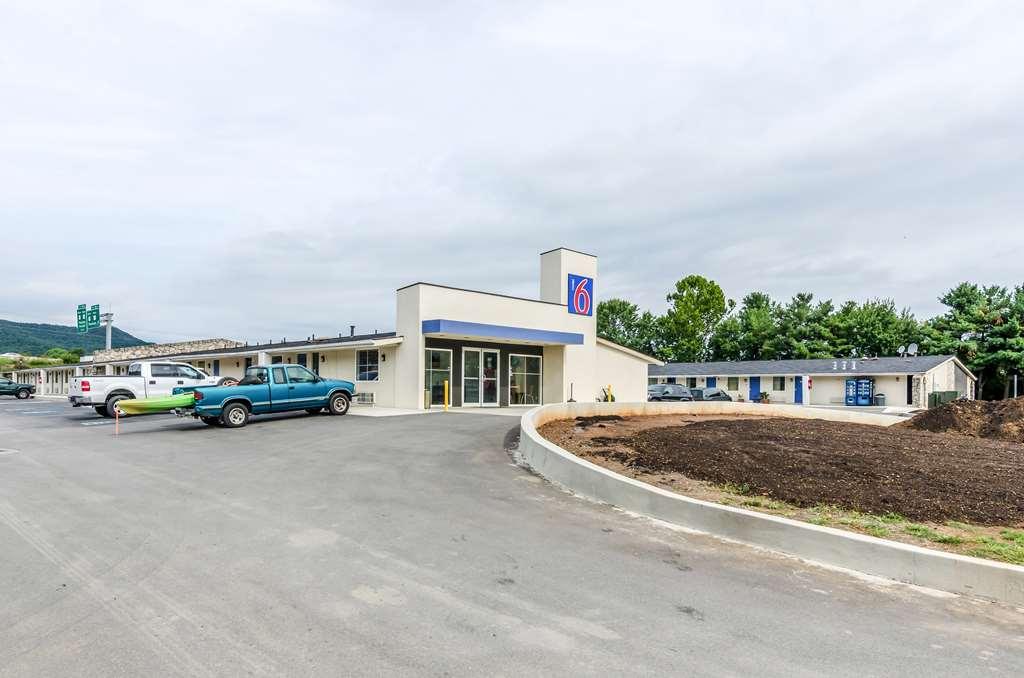 Motel 6 Troutville, Va Zewnętrze zdjęcie