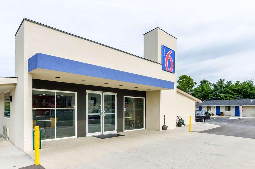 Motel 6 Troutville, Va Zewnętrze zdjęcie