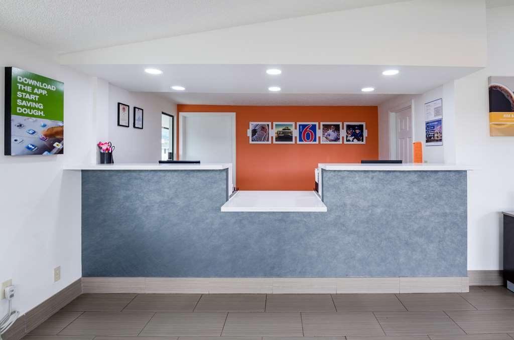 Motel 6 Troutville, Va Wnętrze zdjęcie