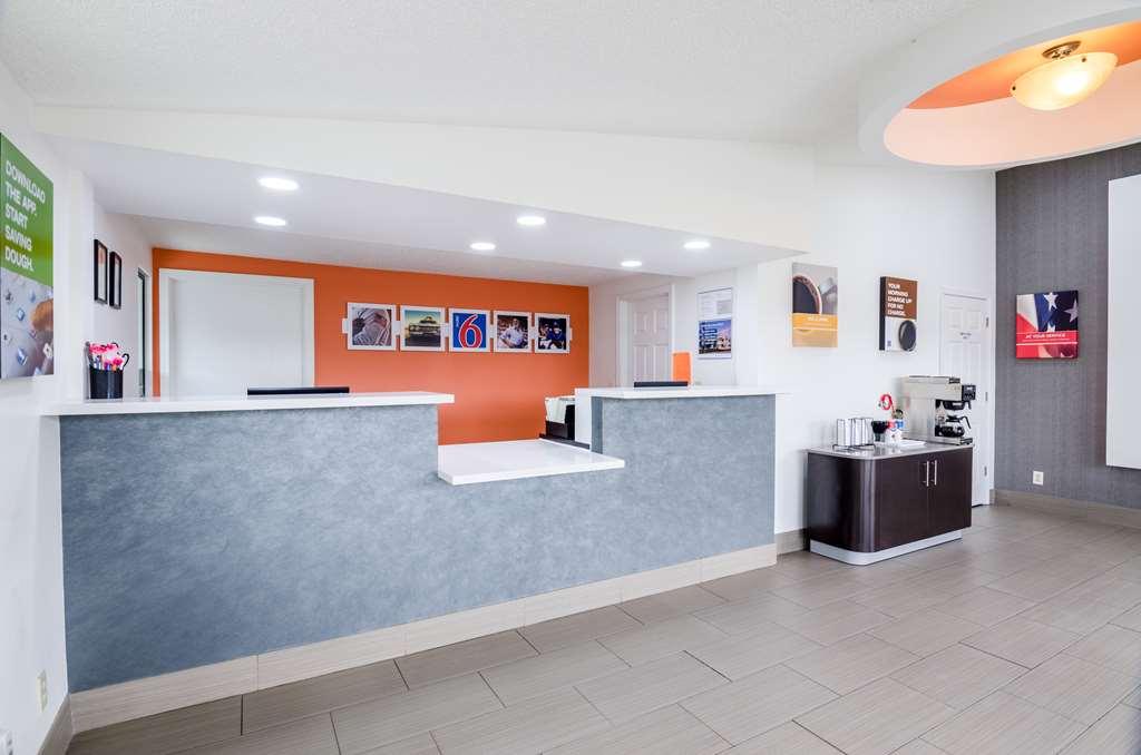 Motel 6 Troutville, Va Wnętrze zdjęcie